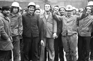 This strike, described by the employers as wildcat and by the trade unionists as spontaneous