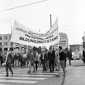 Students demonstrated, here in Hanover on 7