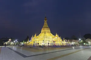Stupa of the golden Eindawya Paya