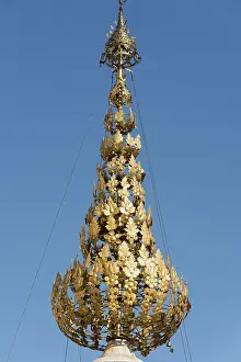 Top of stupa spire, Shwedagon Pagoda