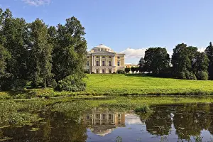 Summer landscape of the Pavlovsk garden