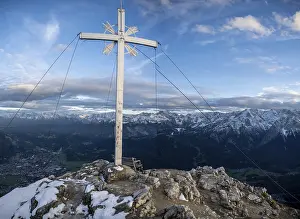 Summit cross from the Kramerspitz