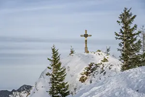 Summit cross on the Rauhkopf, Mangfall mountains
