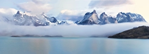 Category Mountain Landscapes Prints: Sunrise over the Cuernos del Paine and Lago Pehoe