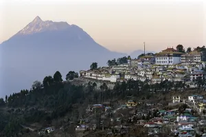 Sunrise, Galden Namgey Lhatse Monastery