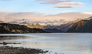Category Mountain Landscapes Prints: Sunrise, mountains with snow at Lake Wanaka