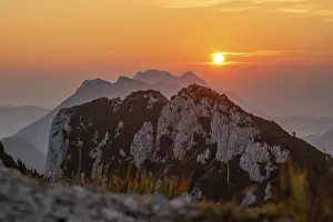 Category Mountain Landscapes Prints: Sunrise in the nature reserve Eastern Chiemgau Alps with Hoerndlwand and behind it Rauschberg and Zwiesel