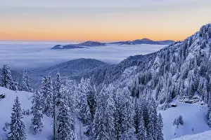 Sunrise snow tour on the Tegelberg in the Allgaeu in Bavaria