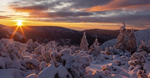 Category Mountain Landscapes Prints: Sunrise in winter in the Karkonosze Mountains