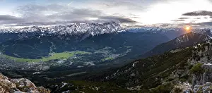 Sunset, Alpine panorama from the Kramerspitz
