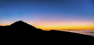 Category Mountain Landscapes Prints: Sunset, sunset glow, starry sky