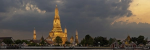Sunset at Wat Arun, Temple of Dawn