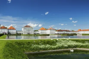 Swans in fountain in front of the Nymphenburg Palace