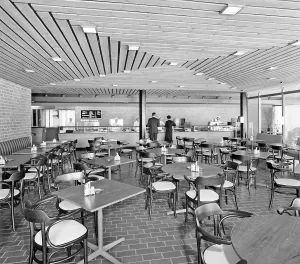 Sweden's first motel 1956. Sweden's first motel which was located by the E4 motorway in Fruaengen in southern Stockholm