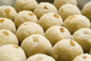 Sweetmeat, rava semolina laddoo ladu with resins