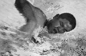 Swimming, Terada (Japan) won the 1500m freestyle unchallenged