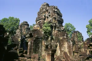 Ta Som was built at the end of the 12th century for King Jayavarman VII