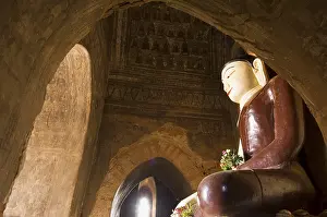Tayoke Pyay Temple, Buddha statue