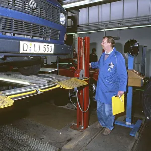 The Technical Inspection Association (TUeV) during the inspection of motor vehicles on 16