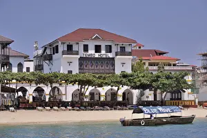 Tembo Hotel in the historic town centre