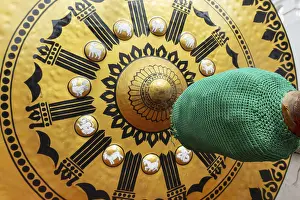 Temple gong (also Victory Gong or Luck Gong)
