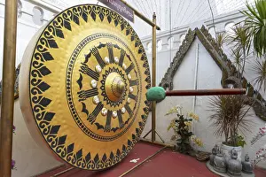 Temple gong (also Victory Gong or Luck Gong)