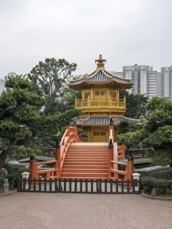 Framed Print : Temple in the Nan Lian Garden by Chi Lin Nunnery in Hong Kong Framed Print : Temple in the Nan Lian Garden by Chi Lin Nunnery in Hong Kong