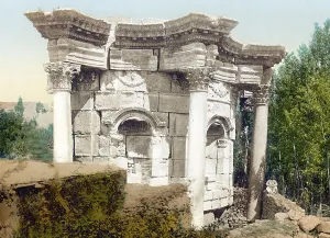 Temple of Venus, round temple, Baalbek