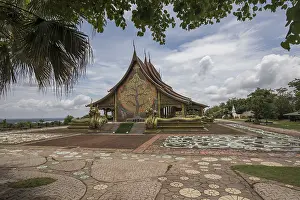 Temple Wat Sirindhorn Wararam, Wat Phu Prao