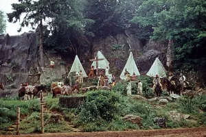 Tents and actors in The Treasure in Silver Lake
