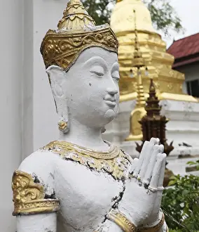 Thai religious sculpture