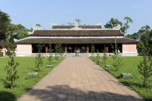 Thien Mu Pagoda, Hue, North Vietnam