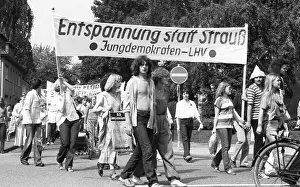 Several thousand demonstrators came to protest for disarmament and peace in Vietnam on Anti-War Day