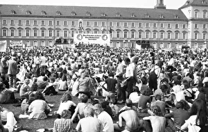 Several thousand demonstrators came to protest for disarmament and peace in Vietnam on Anti-War Day