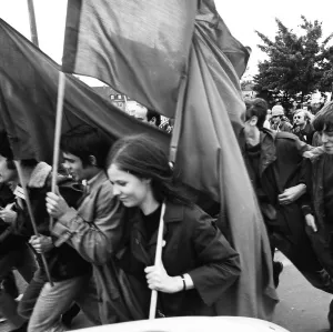 Many thousands of people gathered in Bonn on 11