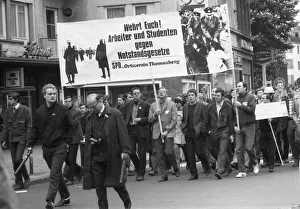 Many thousands of people gathered in Bonn on 11