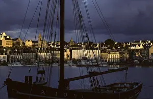 Thunderstorm above Audierne harbour