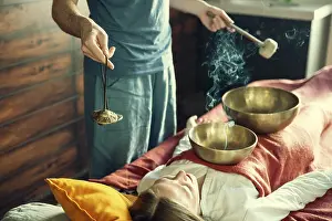 Tibetan singing bowl in sound therapy