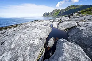 Tidal pools, rocky coast of Tungeneset