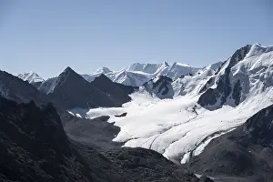 Tien Shan high mountains, 4000 metres with glacier