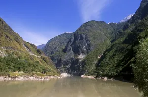 Tiger Leaping Gorge is located north of Lijiang