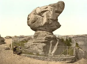 Toad Rock, a sandstone formation in the town of Rusthall