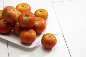 Tomatoes in tray