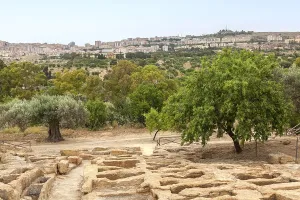 Tombs, royal necropolis, Valley of the Temples