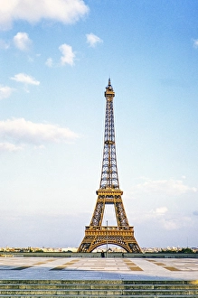 Tour Eiffel, Eiffel Tower, Paris, France 1956