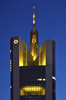 Tower of the Commerzbank headquarters in the evening