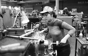 Training at the Volkswagen plant is sought after by apprentices and is considered exemplary 11