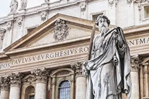 Travel to Italy - Statue Paul the Apostle