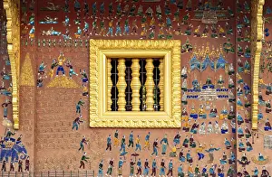 Tree of life mosaic at Wat Xieng Thong