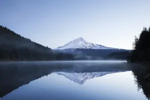 Category Mountain Landscapes Prints: Trillium Lake with Mount Hood, Clackamas County